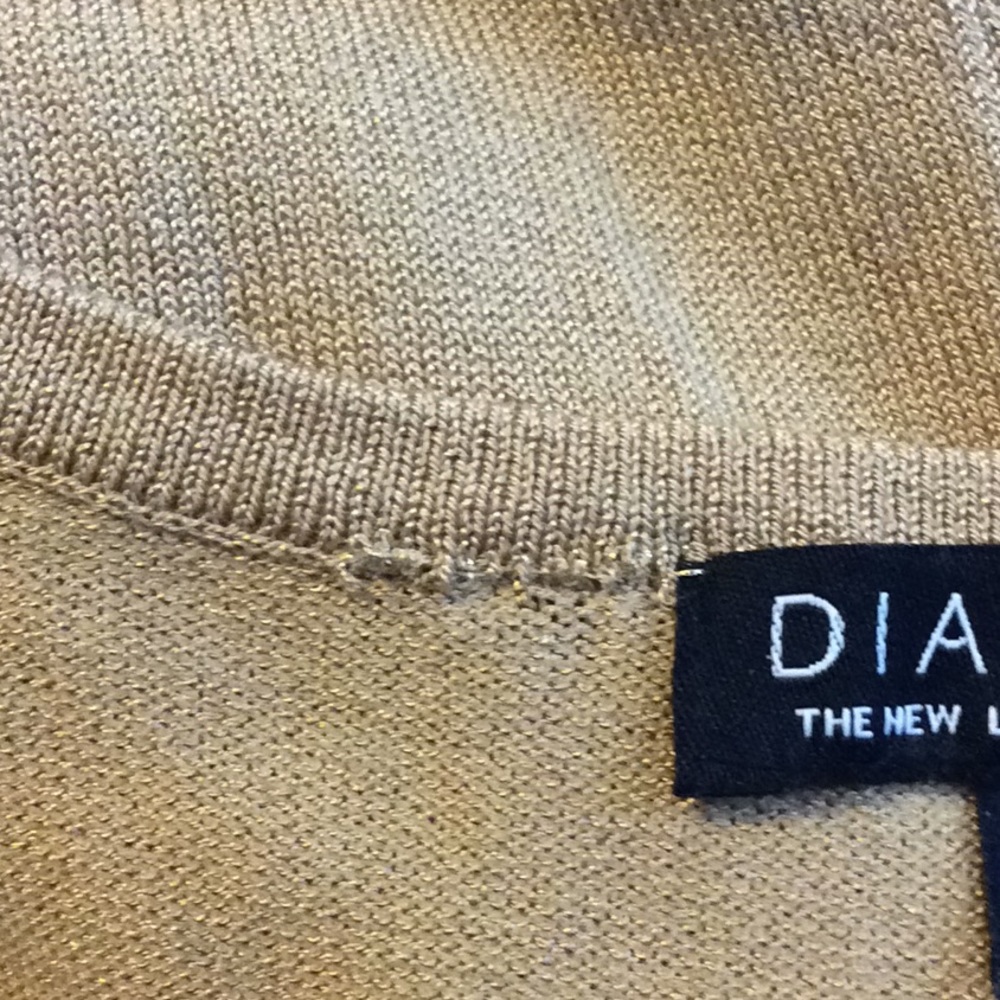 Gold sleeveless shell - Picture 4 of 4